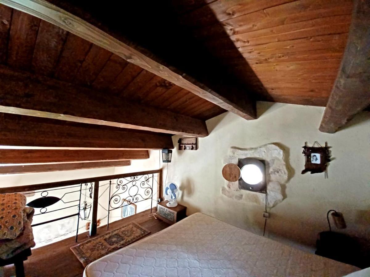 Casa Hobbit Villa Gualdo Tadino Exterior foto